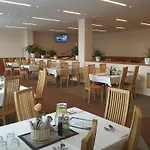 Lineas Hotel 3*