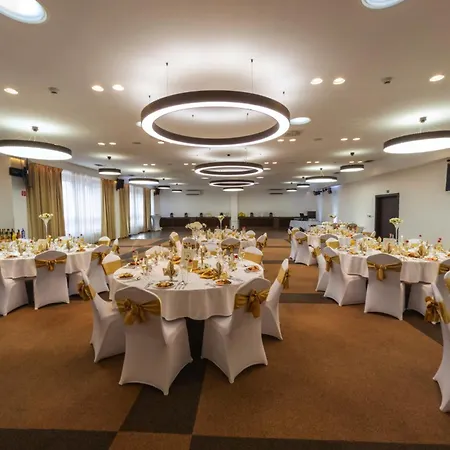 Hotel Lineas 3*