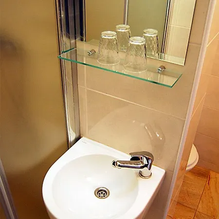 호텔 Lineas 프레쇼브