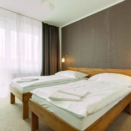 Lineas Hotel 3*
